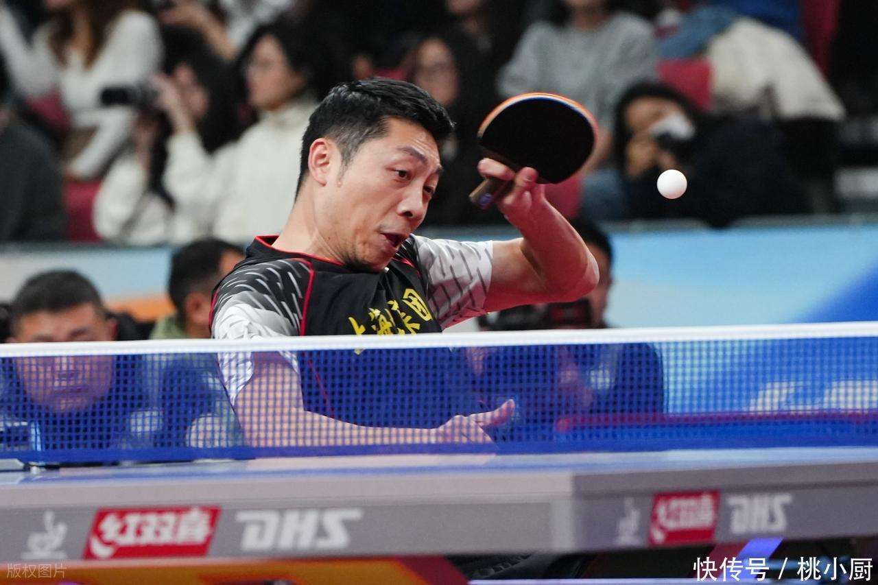 法国乒乓球队横扫日本乒乓球队，许昕关键制胜