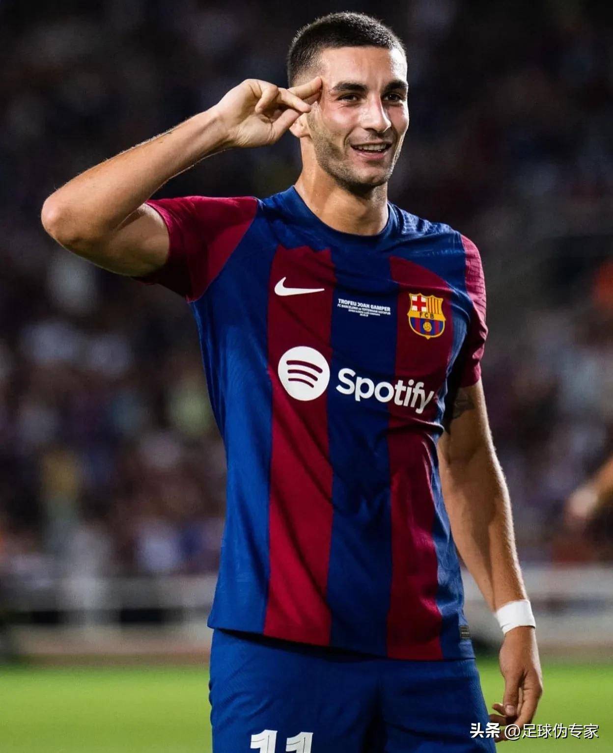 波兰横扫曼城，托雷斯关键制胜的简单介绍