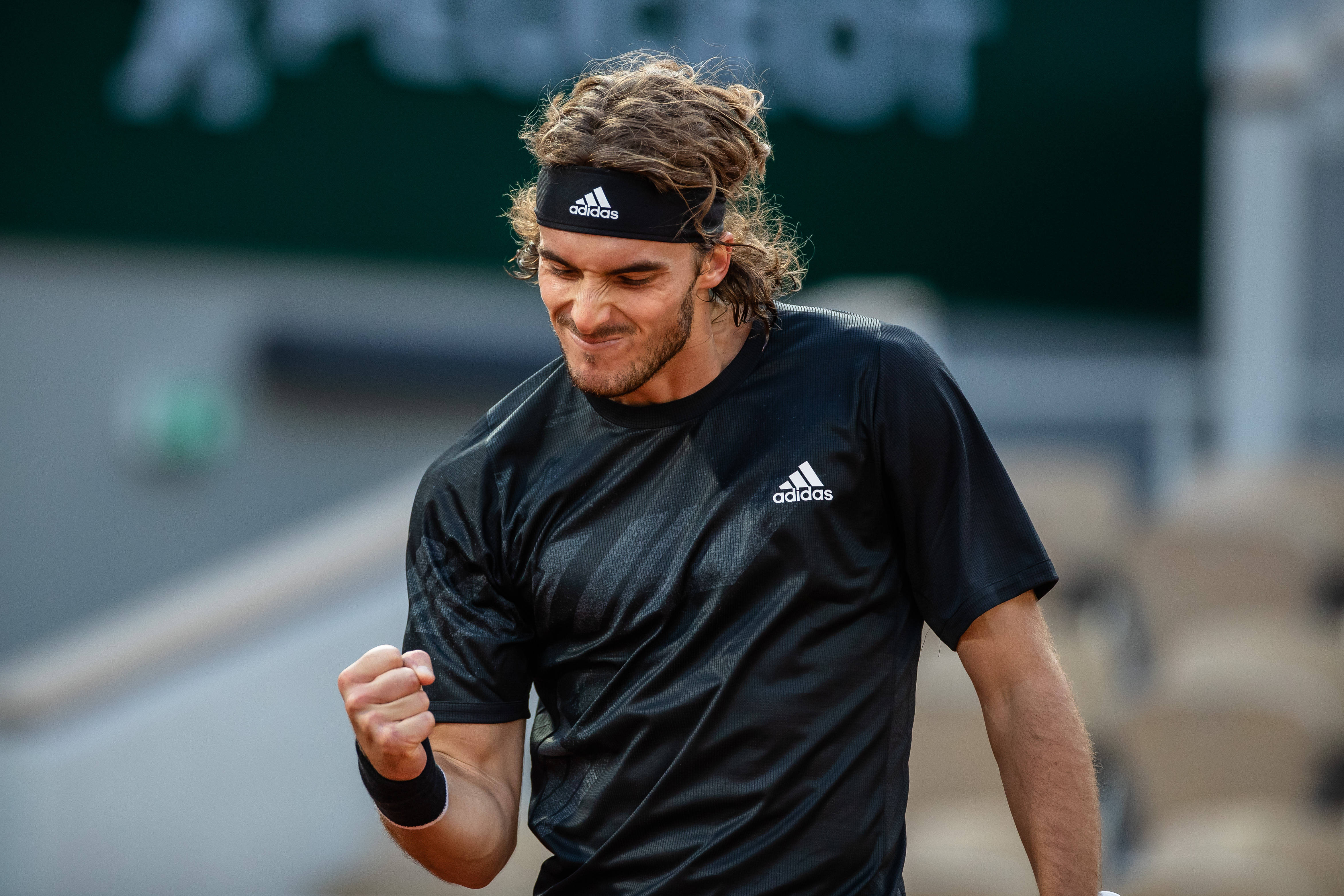 LOL英雄联盟投注-欧洲网球队轻取德国网球队，西西帕斯三分雨点燃全场