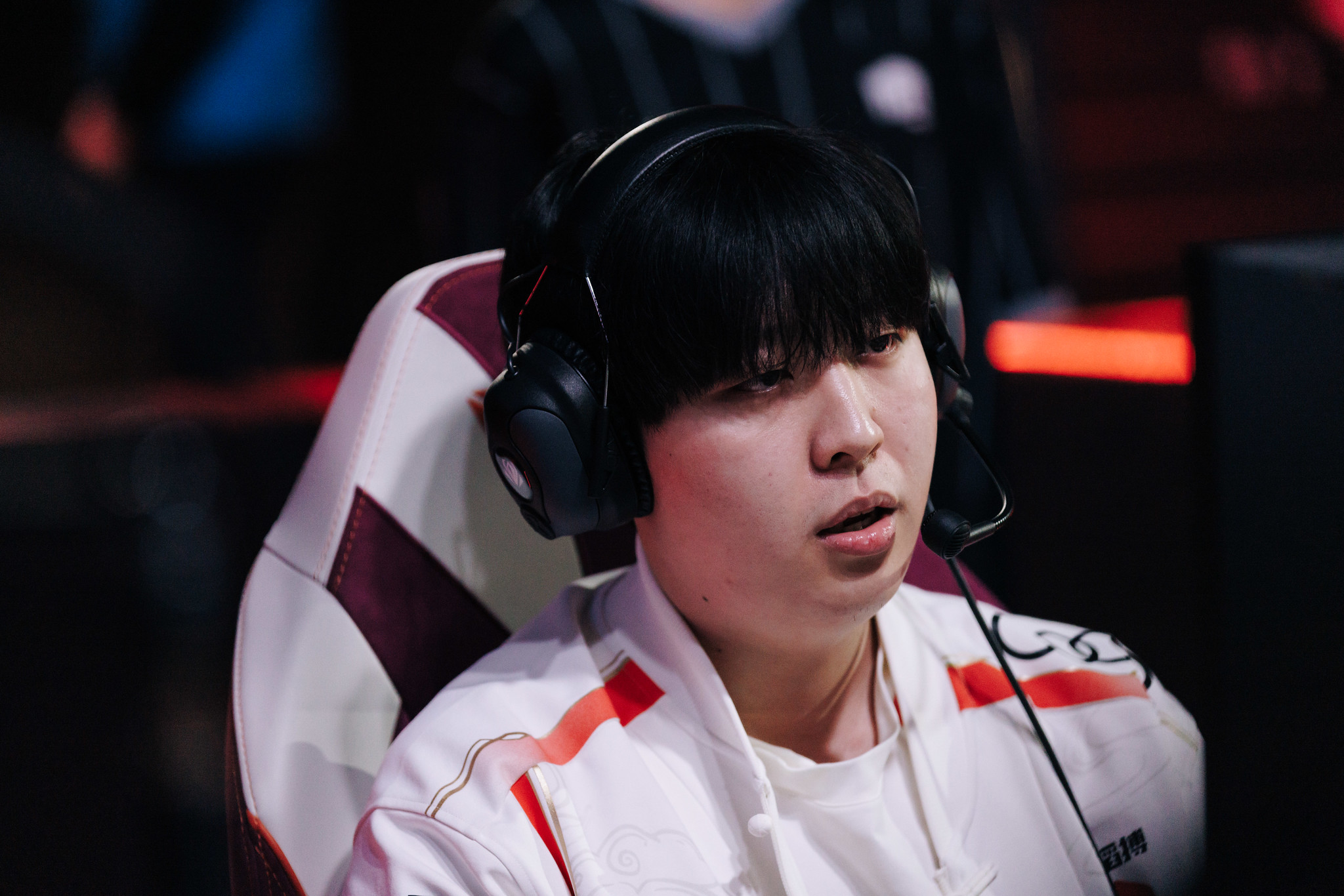 HLE爆冷TSM，JackeyLove打破历史纪录