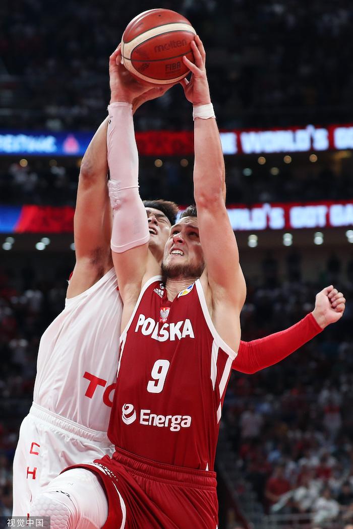 立陶宛男篮横扫尼日利亚男篮,卡鲁索高光表现 立陶宛男篮横扫尼日利亚男篮,卡鲁索高光表现