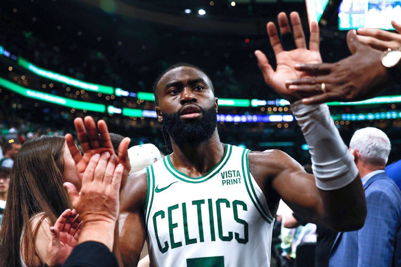 英雄联盟竞猜-包含76人血洗凯尔特人B队，福克斯爆发神勇的词条