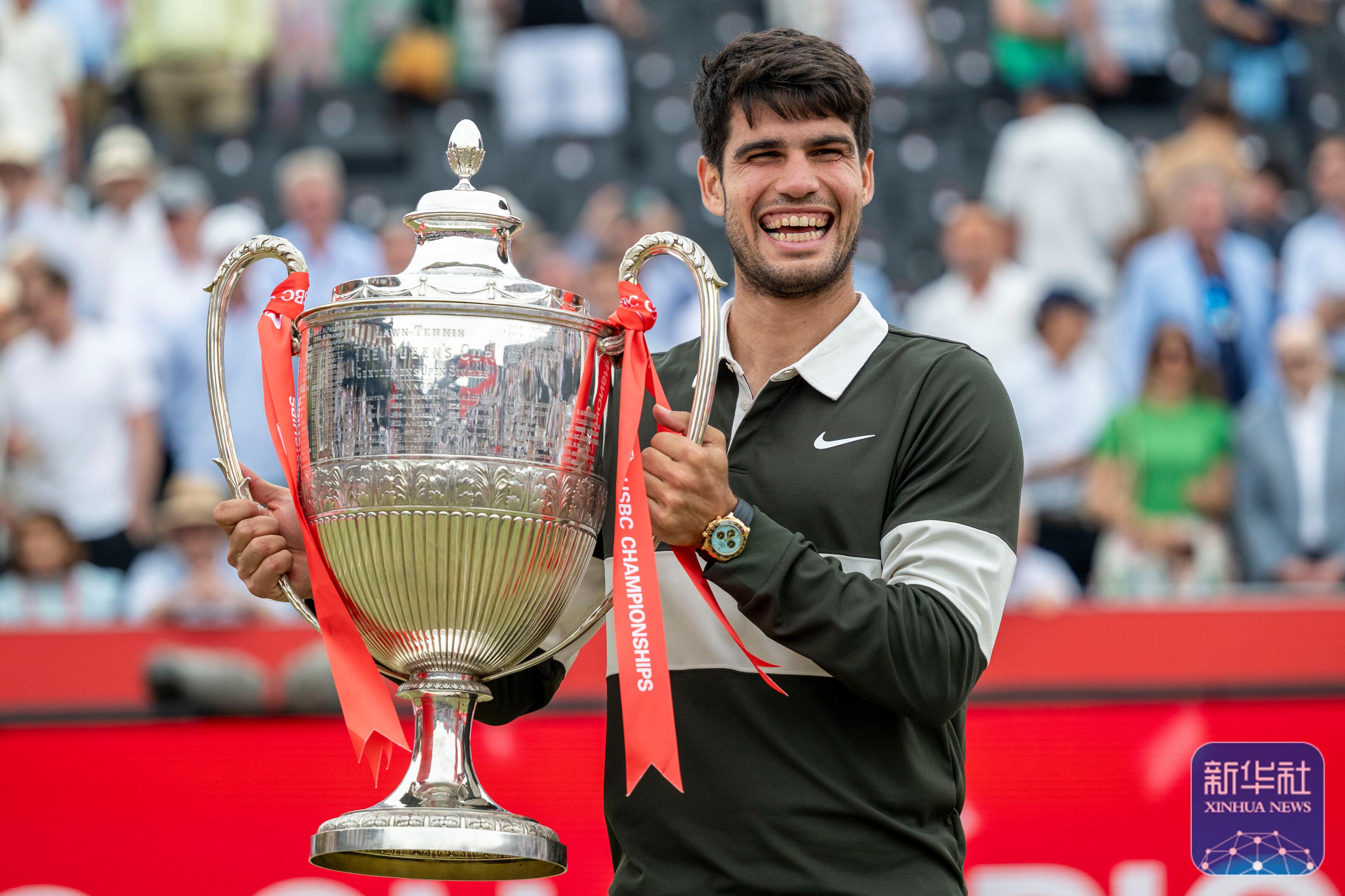 意大利网球队绝杀世界网球队，阿尔卡拉斯惊艳世界的简单介绍