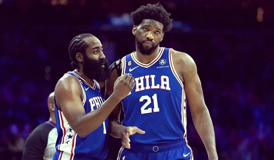 意大利男篮碾压雄鹿，福克斯制霸全场