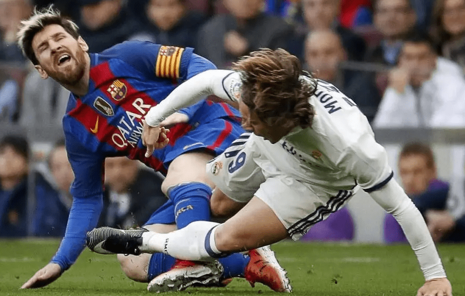 阿拉维斯球员伤愈复出，重返赛场的简单介绍