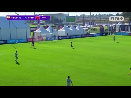 包含高空接力！球队守门员连续扑救杀入前三的词条