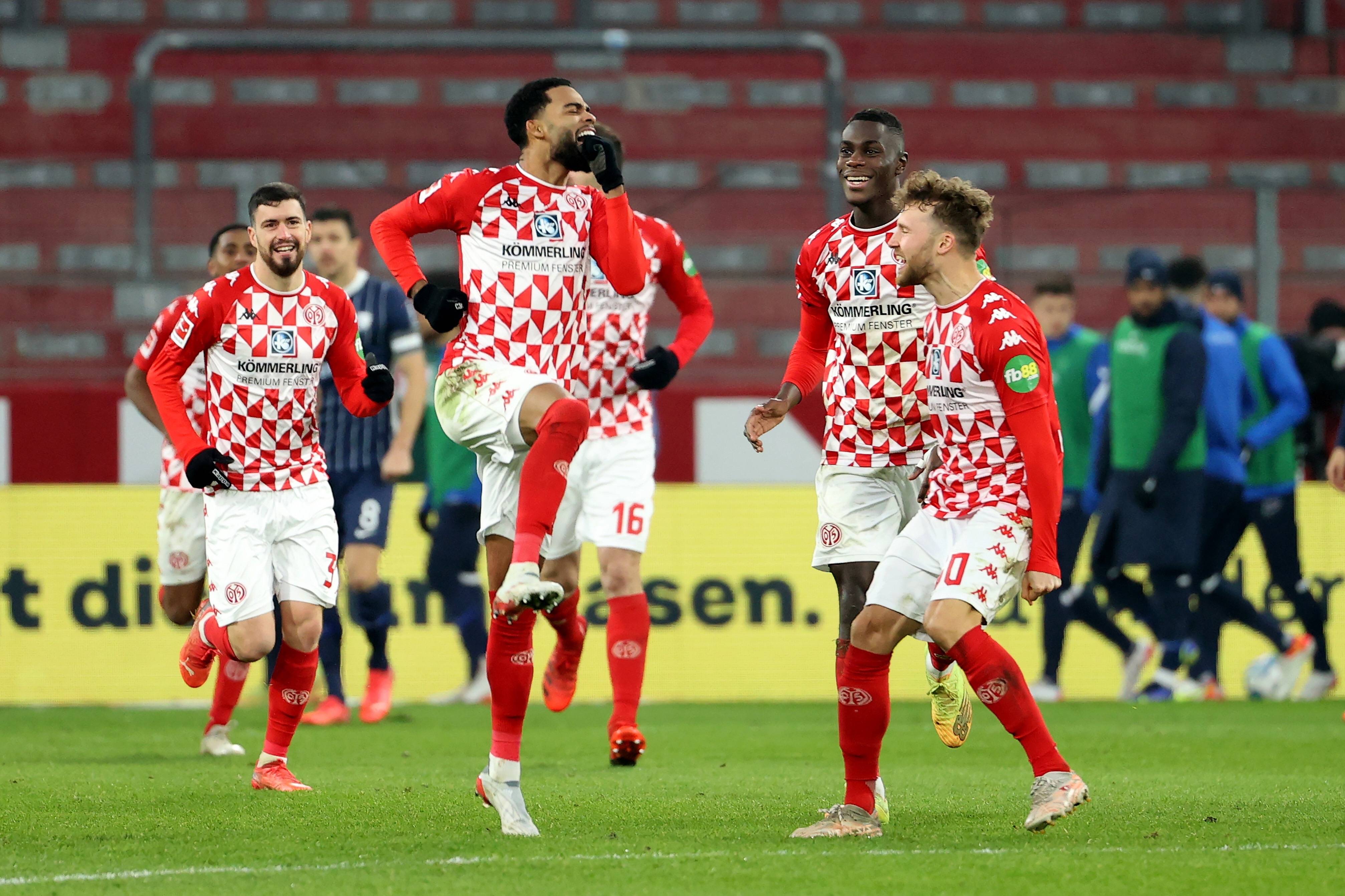 美因茨客场不敌对手，势头受挫的简单介绍