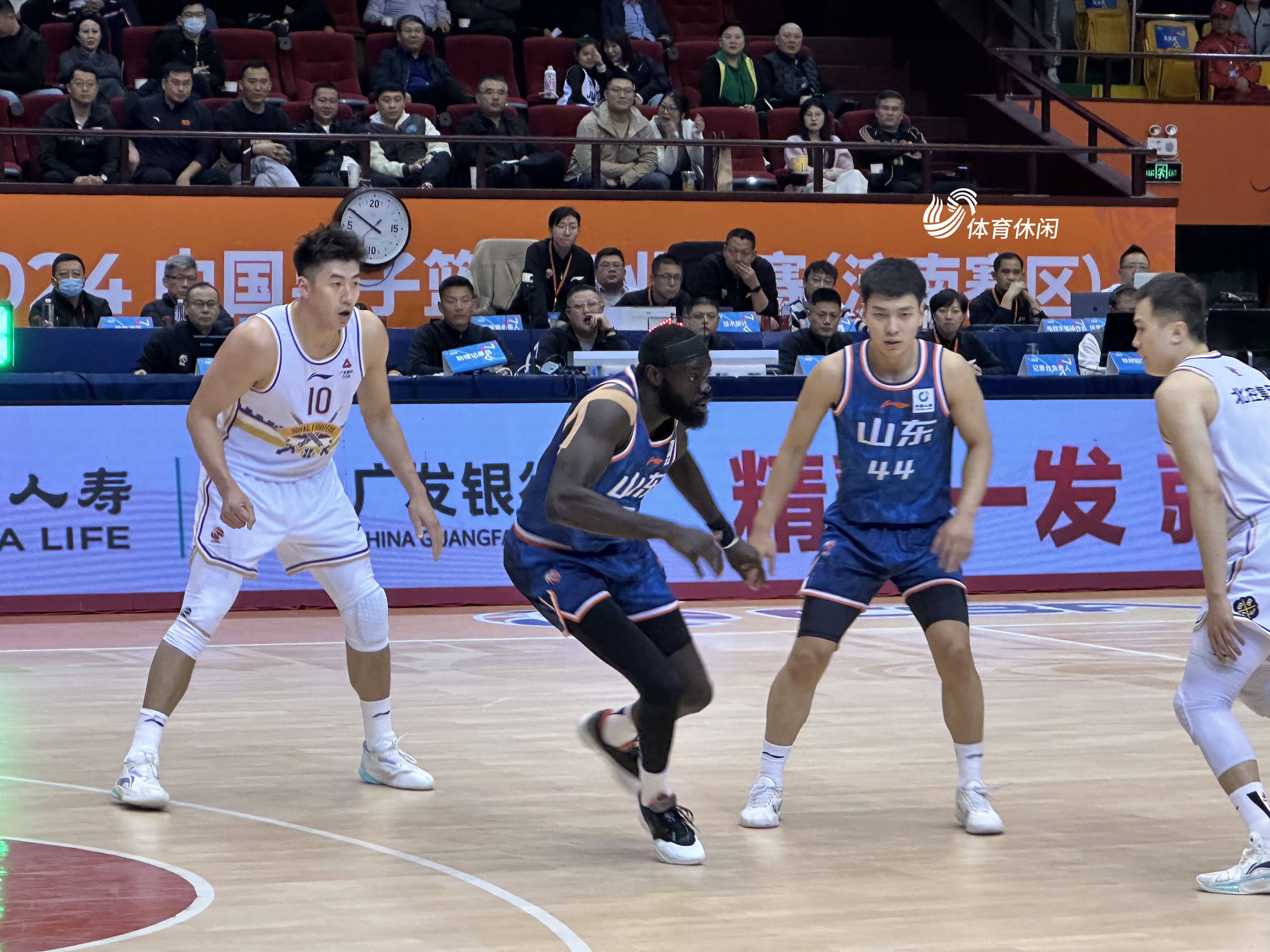 LOL直播入口-热火碾压吉林队，陶汉林高光表现的简单介绍