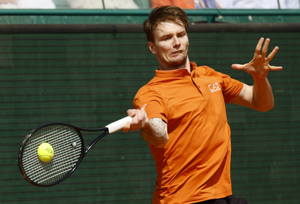 lol竞猜-蒙特卡洛大师赛险胜年终总决赛，兹维列夫状态火热的简单介绍